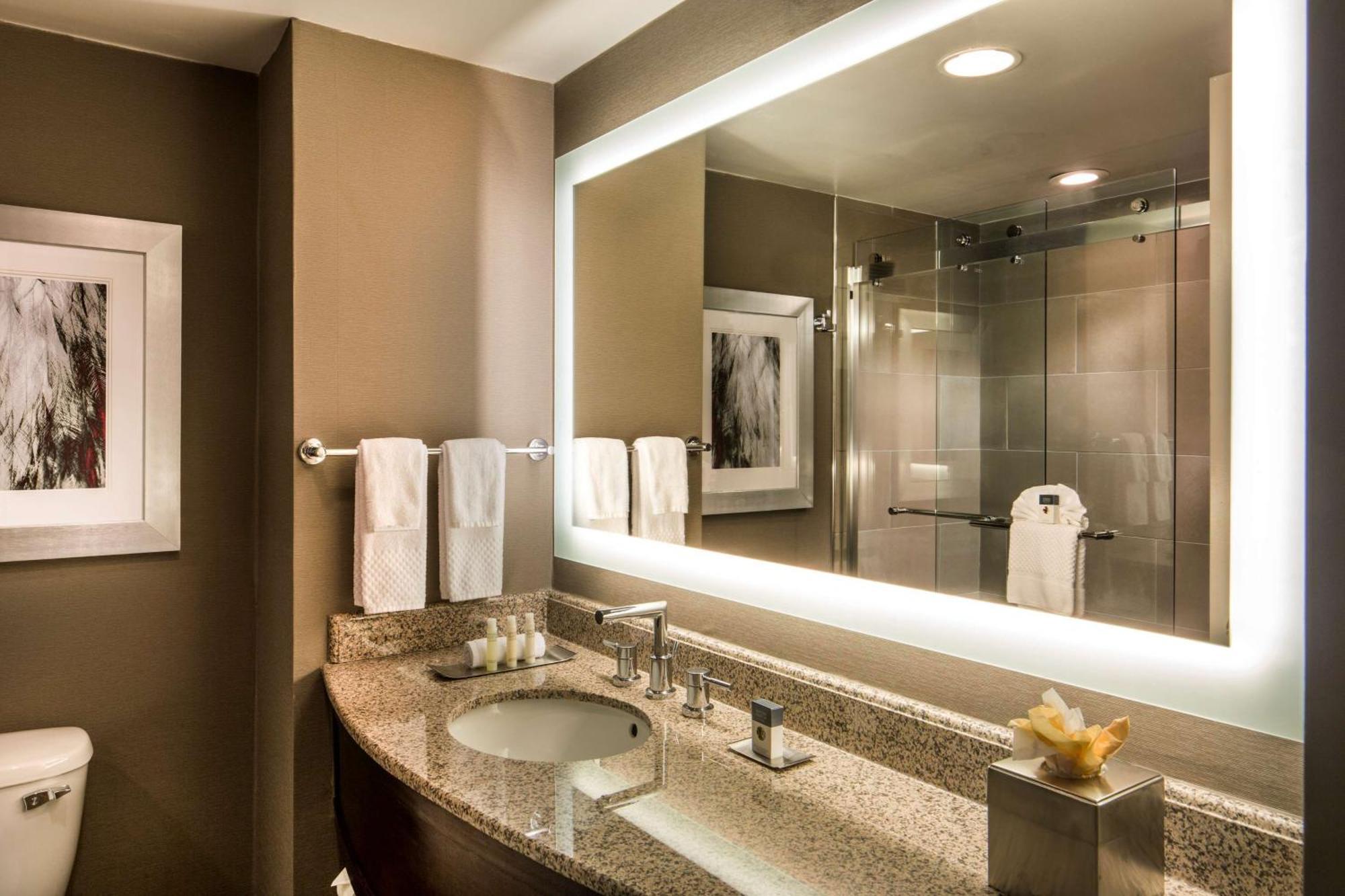 Doubletree By Hilton Hotel Largo Washington Dc Exterior foto